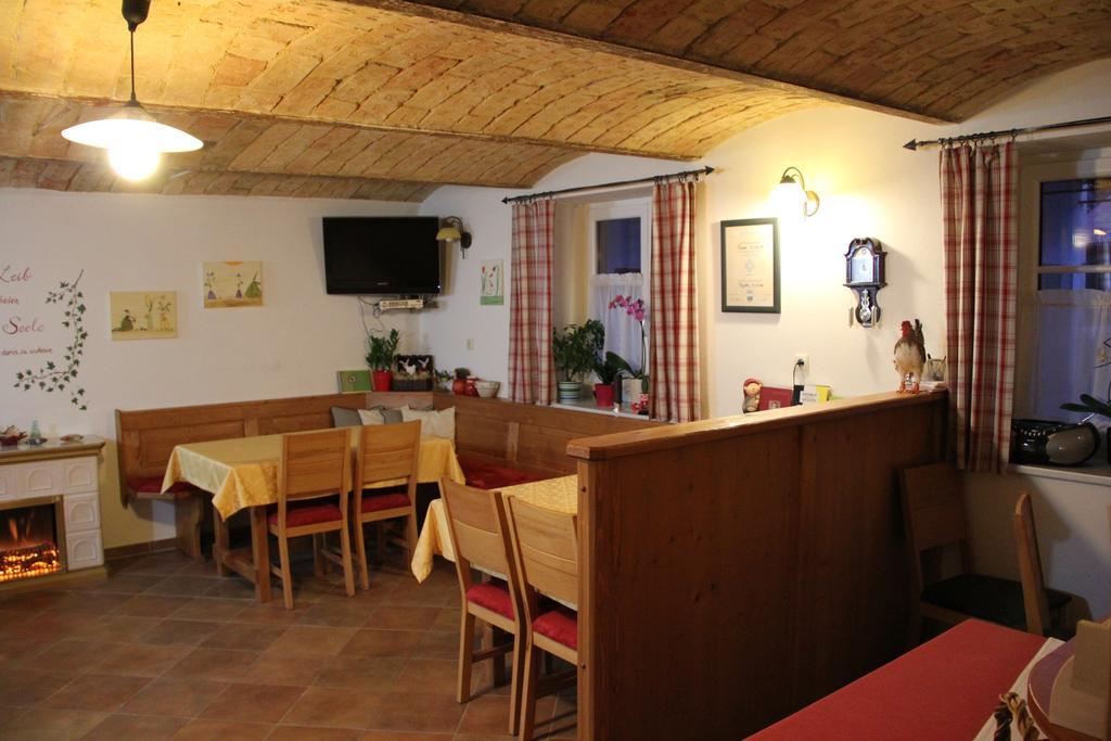 Appartement Haus Resi à Staatz Extérieur photo