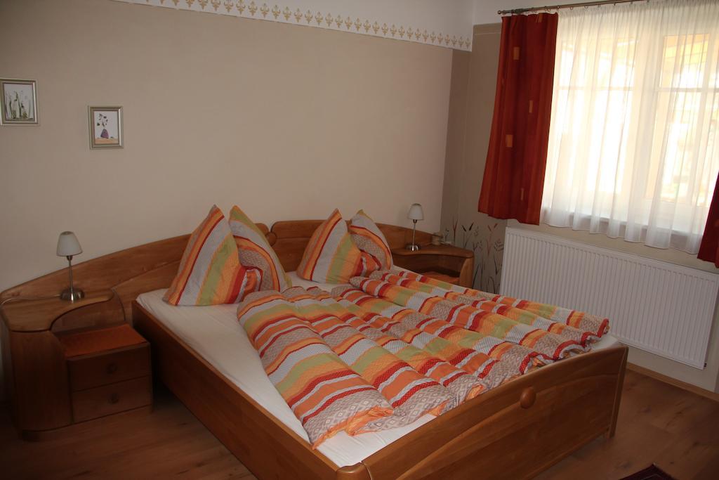 Appartement Haus Resi à Staatz Chambre photo