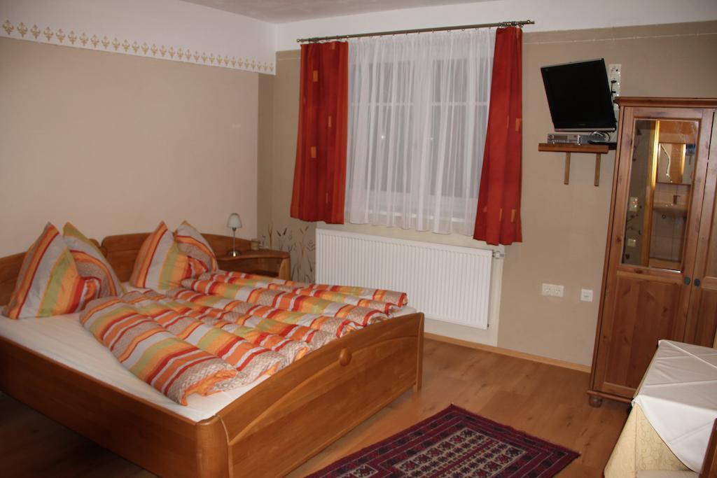 Appartement Haus Resi à Staatz Chambre photo