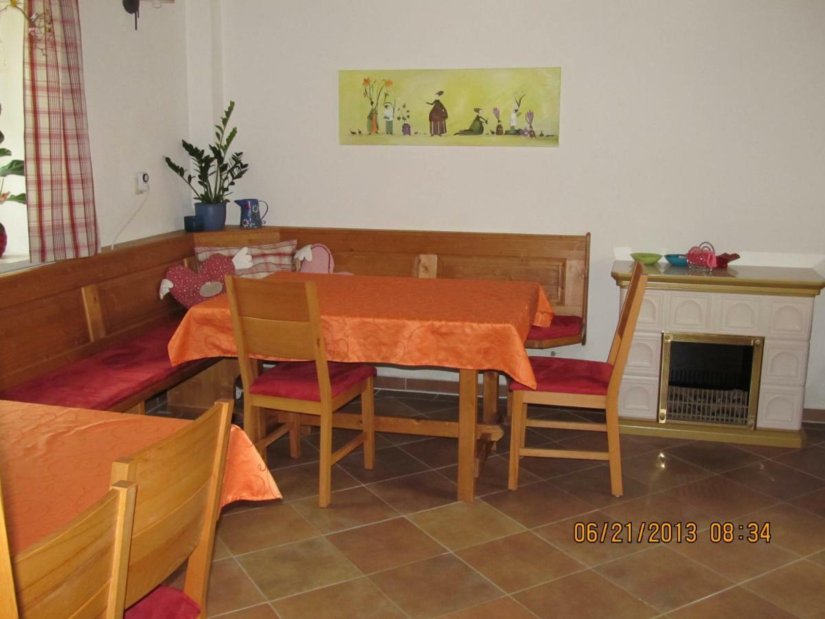 Appartement Haus Resi à Staatz Extérieur photo